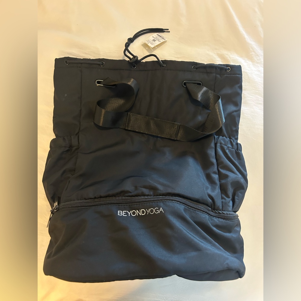 Beyond Yoga Black Convertible Gym Bag Backpack Women Men Unisex
